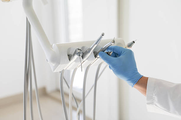 24/7 Emergency Dental Implants experts in Brentwood, CA